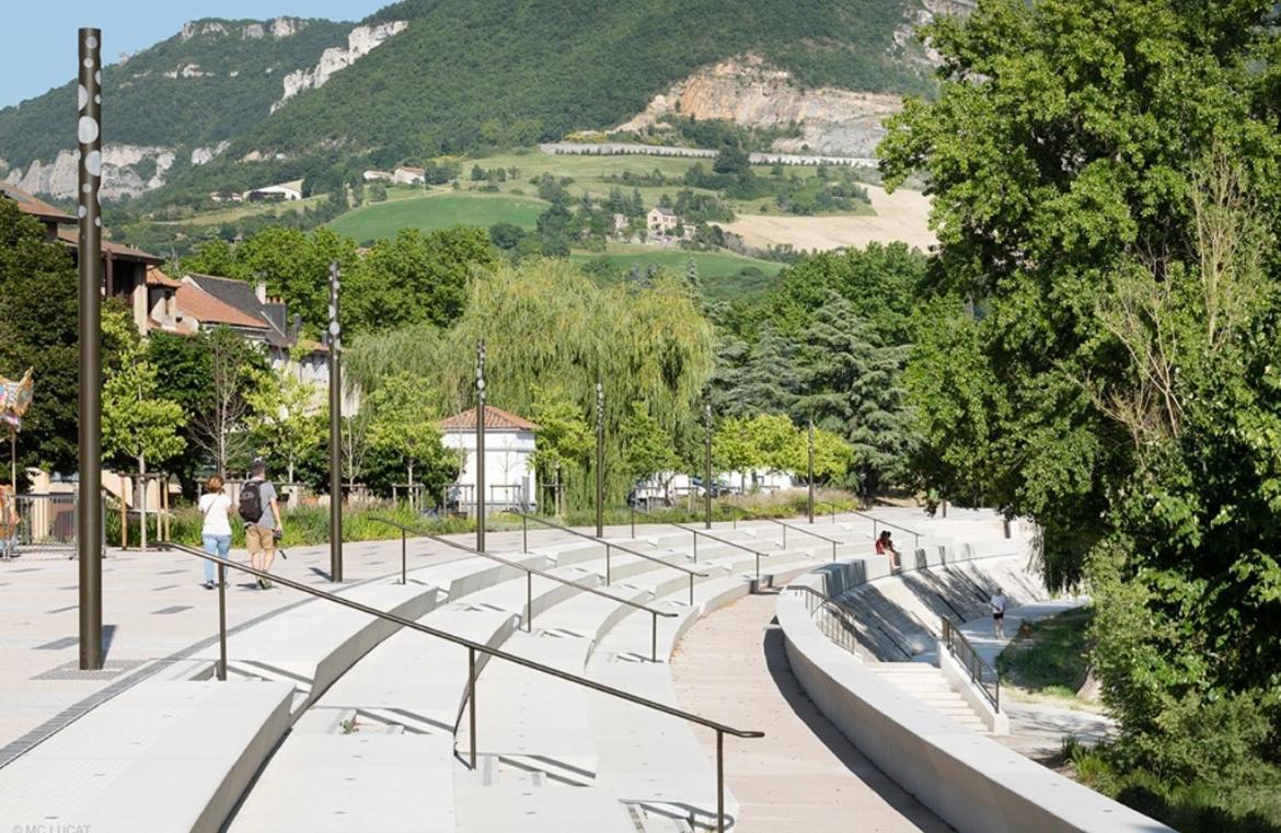 La Fabrique Centre Ville - Berges Du Tarn Millau Exterior foto